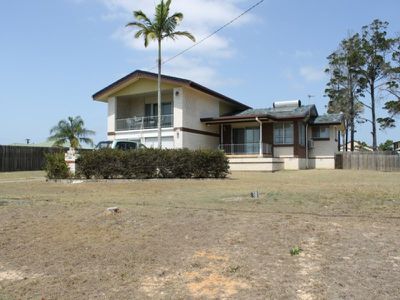 14 TURRUM STREET, Scarness
