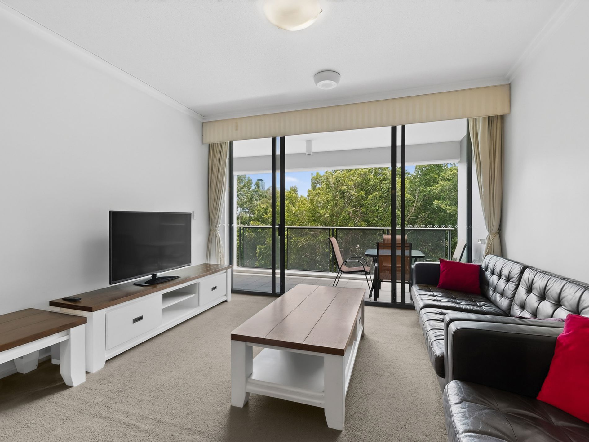 2302 / 186 Grey Street, South Brisbane