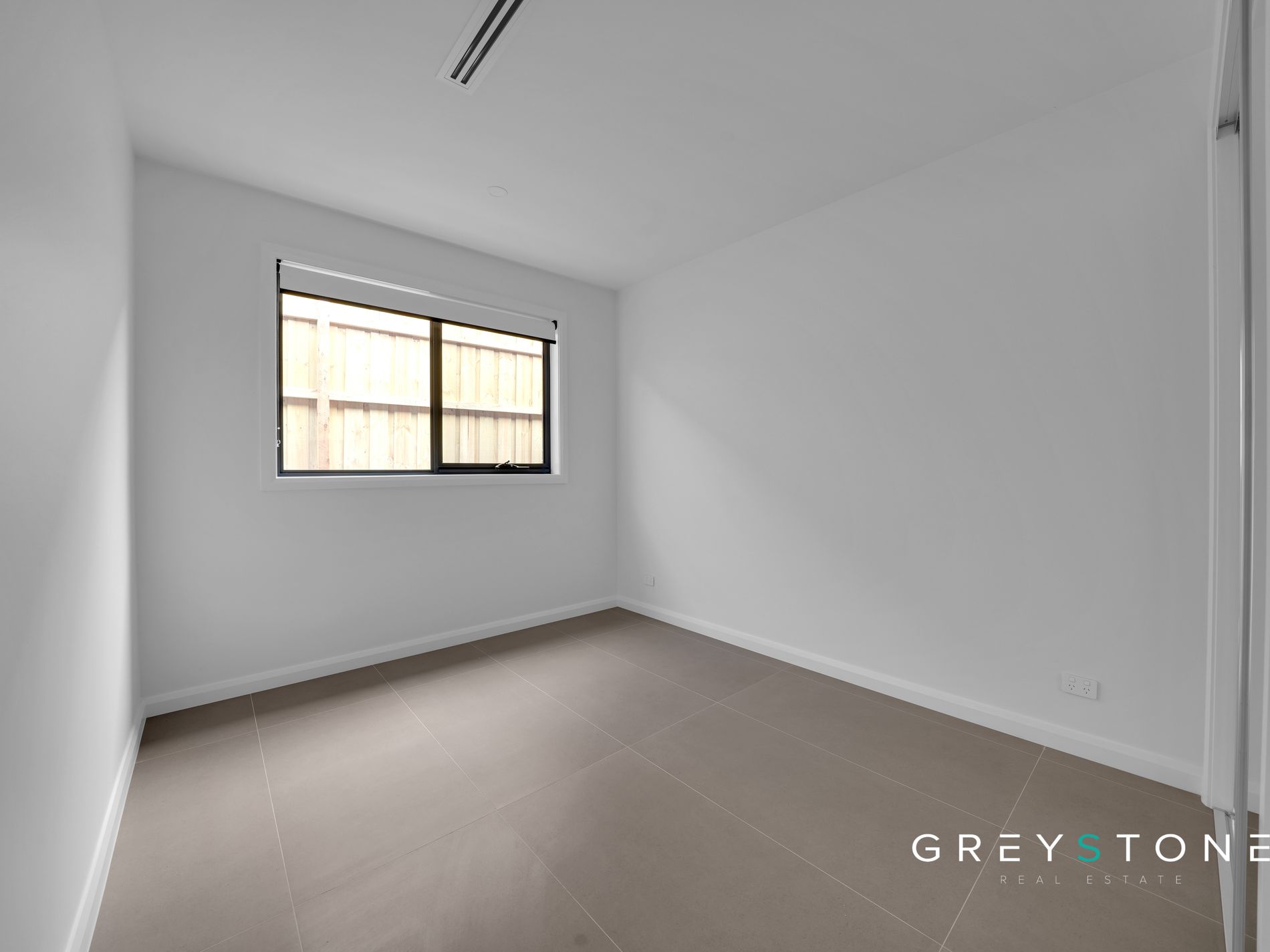 11 Platt Drive, Maddingley