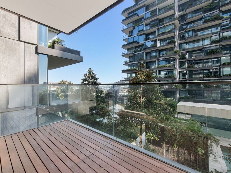 e714 / 3 Carlton Street, Chippendale