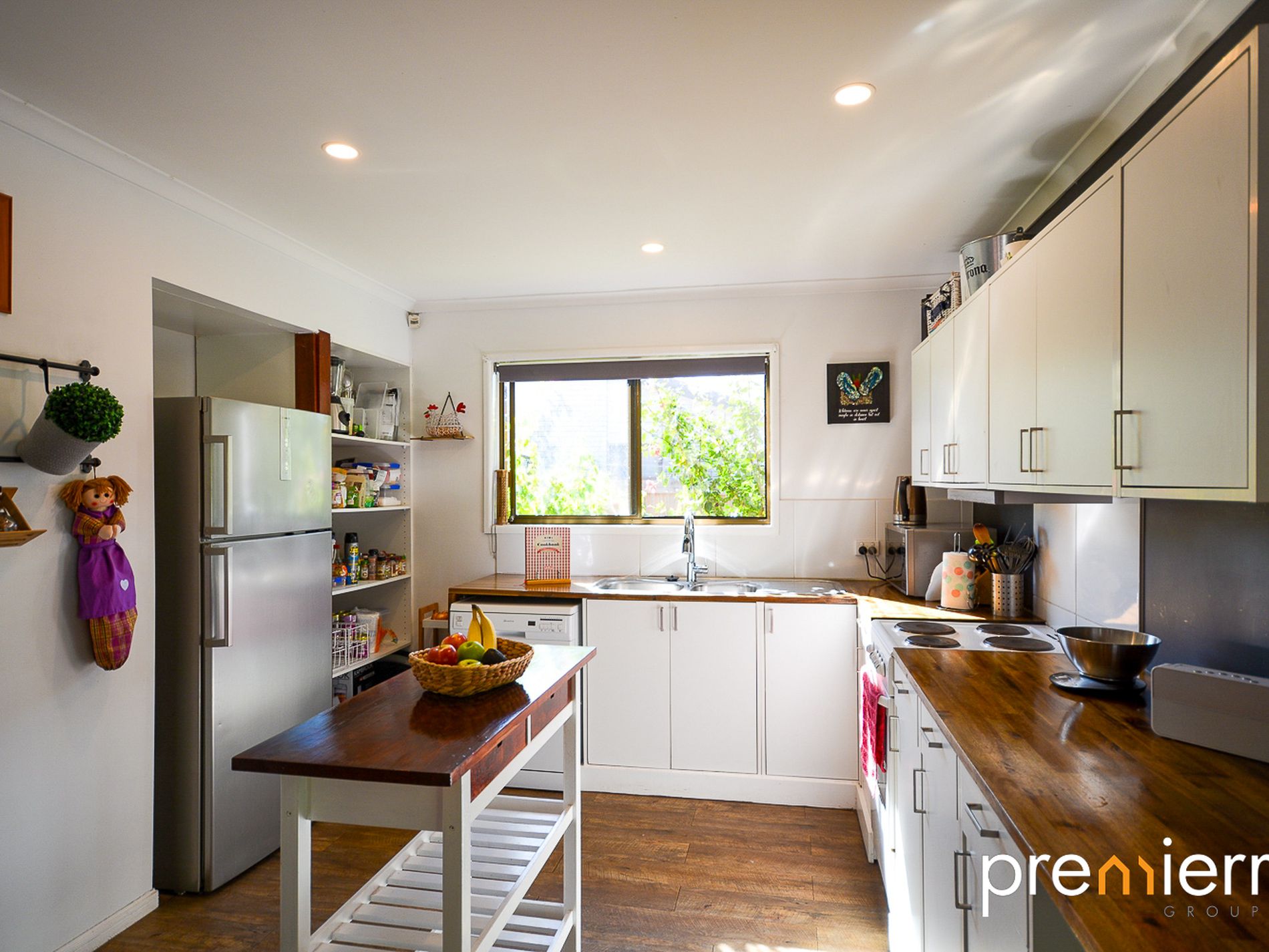 6 Irving Court, Collingwood Park