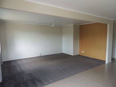 8 Lawson Drive, Moranbah