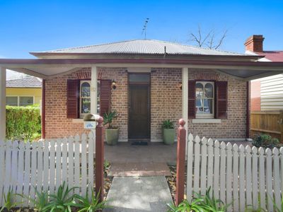 82 Sorrell Street, North Parramatta