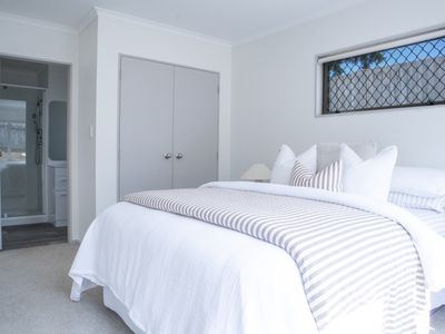 16 Madison Place, Morningside
