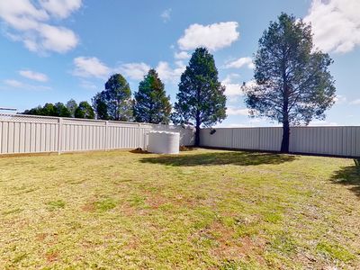 73a Champagne Drive, Dubbo