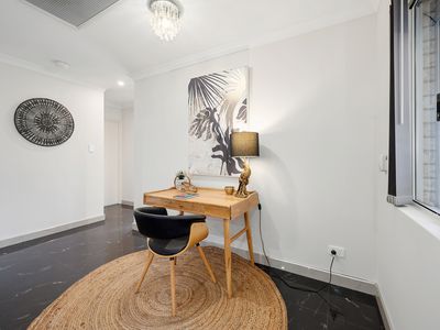 19 Wimbledon Drive, Piara Waters