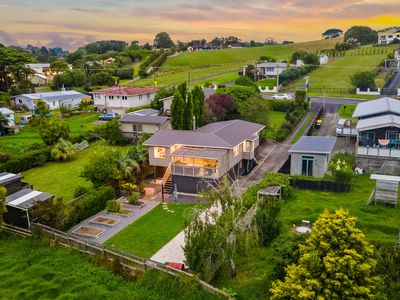 29 Bethells Road, Waitakere