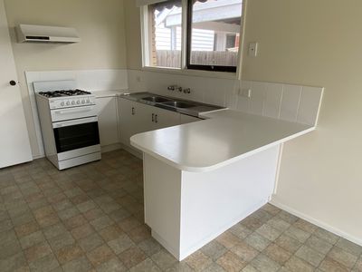 43 Alma Terrace, Newport