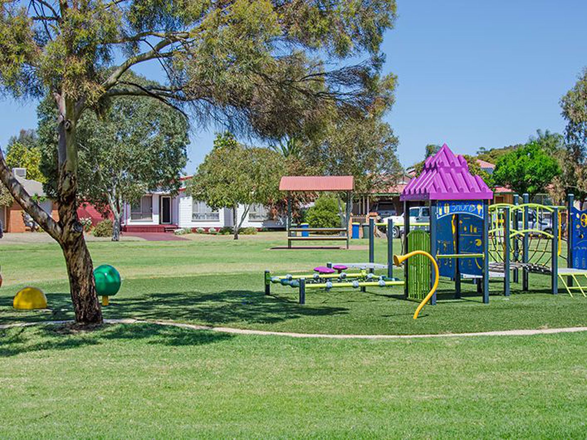 3 Ramus Circle, Somerville