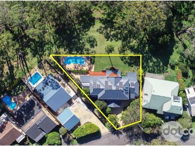 15 Wilkie-King Avenue, Saratoga