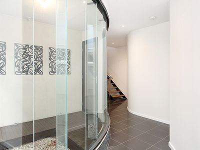 321 Melbourne Road, Newport