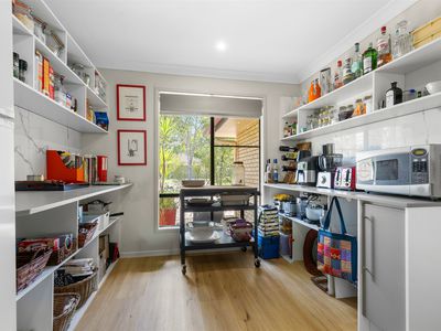 47 Mary Ring Drive, Samford Village