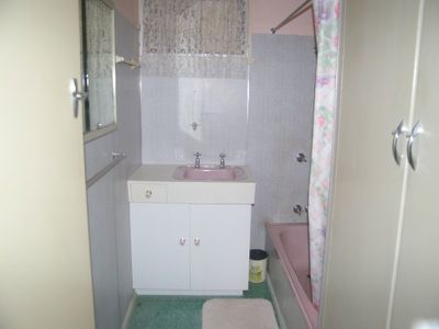 96 Cemetary Road, Eastern Heights