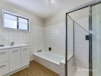 105 Shakespeare Parade, Strathpine