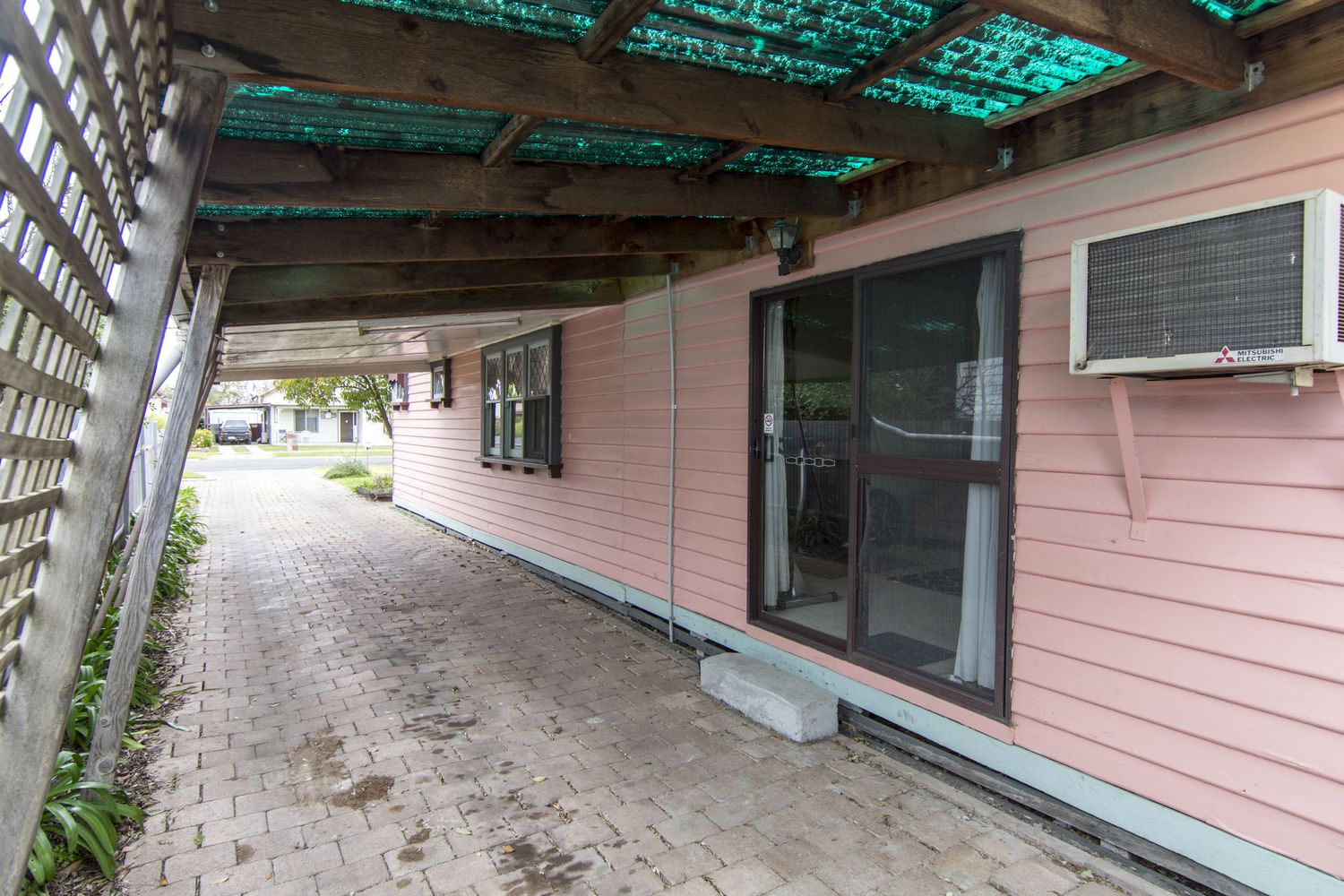 4 Edward Street, Horsham