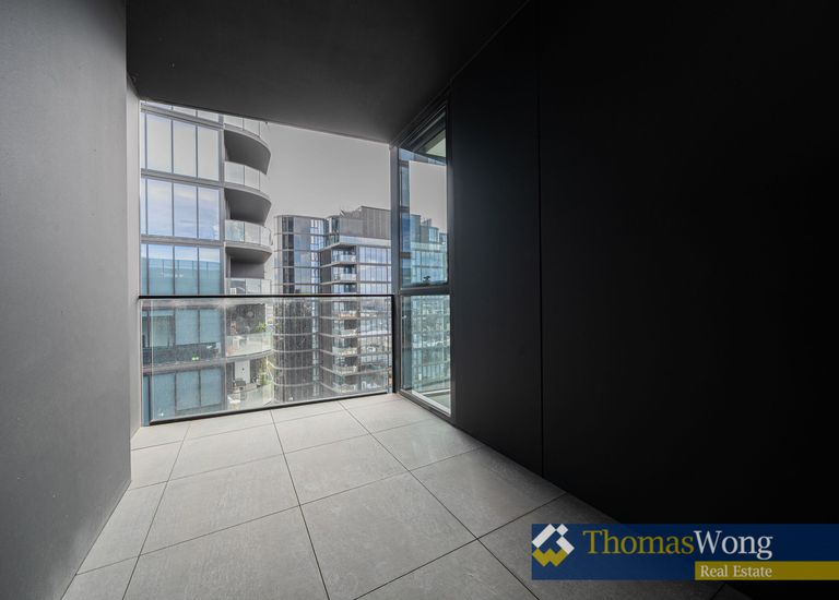 1506 / 4 Joseph Road, Footscray