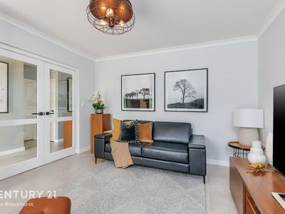 25 Pantheon Avenue, North Coogee