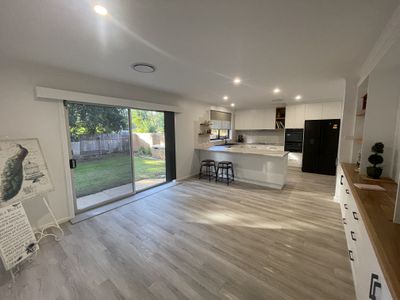 72 Blumer Avenue, Griffith