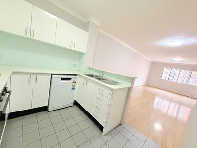 8 / 704-708 Princes Highway, Kogarah