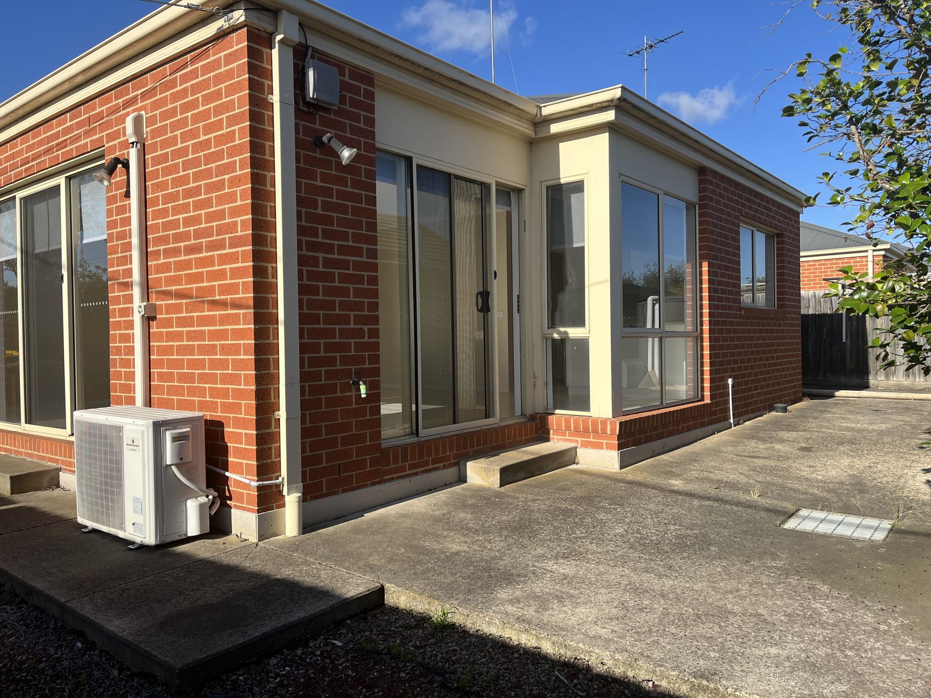 1 / 207 Torquay Road, Grovedale