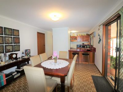 19 Corio St, Murchison