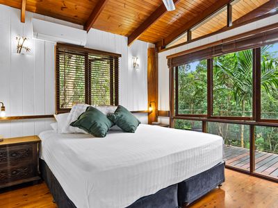 7 Barklya Close, Kamerunga
