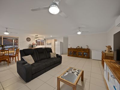 6 Sky Court, Springfield