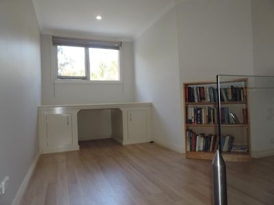 14 Edwards Entrance, Stratton