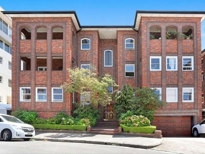 4 / 40 Wunulla Road, Point Piper