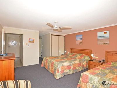 2 / 383 esplanade, Torquay