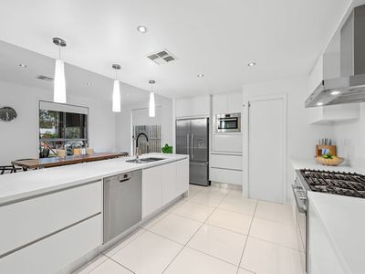 19 Feathertail Place, Gumdale