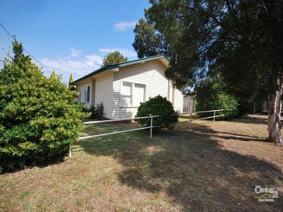 32 Boundary Road, Dubbo