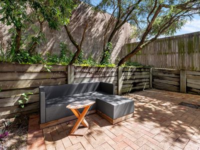 2 / 44 Key Street, Morningside