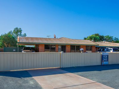 1 / 4 Haines Road, South Hedland