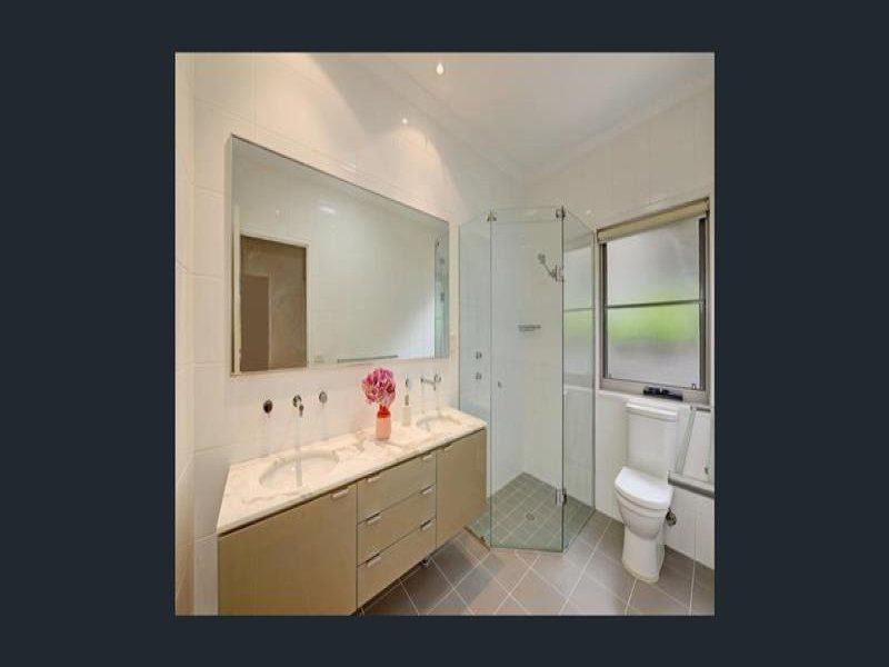 8A Spencer Place, Chatswood