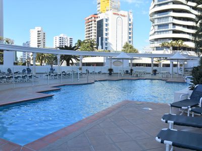 2416 / 24 Queensland Avenue, Broadbeach