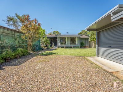 16 Nicholson Crescent, Toukley