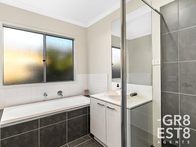 28 Goodenia Loop, Cranbourne West