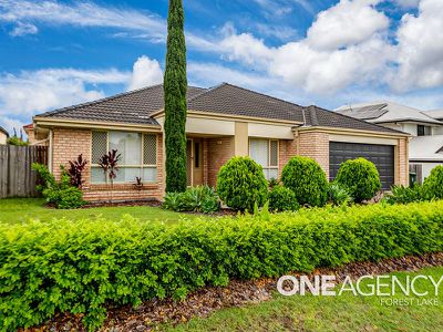 7 Burnside Place, Forest Lake