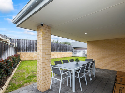 4 Riverland Drive, Ellenbrook