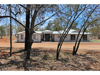 33 Robert Gordon Road, Gunnedah