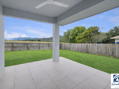 65 Tumbare Street, Atherton