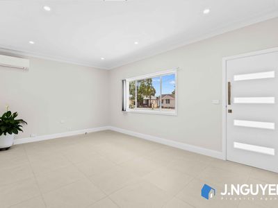 87 Hollywood Drive, Lansvale