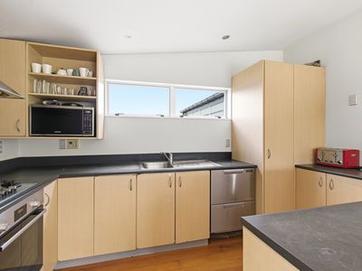 9 Rhine Street, Island Bay