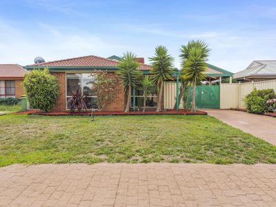 6 Stanford Court, Sunbury