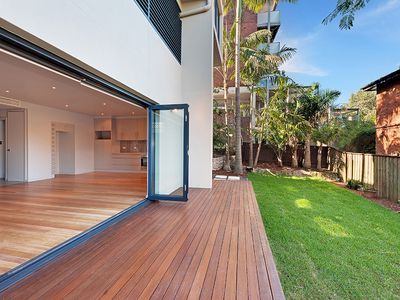 3 / 359 Alfred Street (drive-in from Bent Street), Neutral Bay