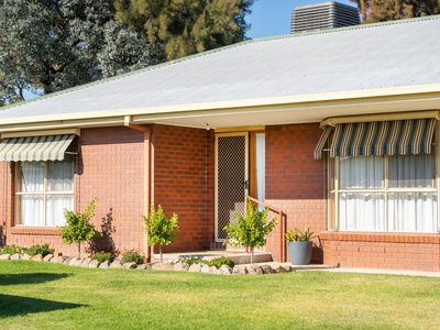 2 TEMPLETON PLACE, Wodonga
