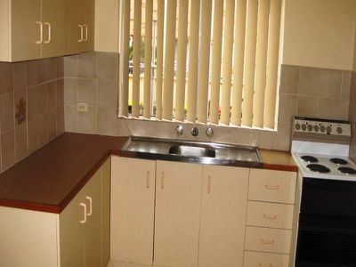 3 / 72 Pur Pur Ave, Lake Illawarra