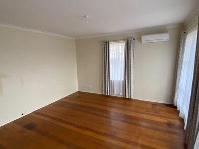 6 Snowden Street, Laverton