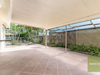 73 Overton Circuit, Kirwan
